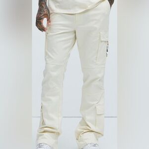 Off White, Fashion Nova, Flare Cargo jeans.